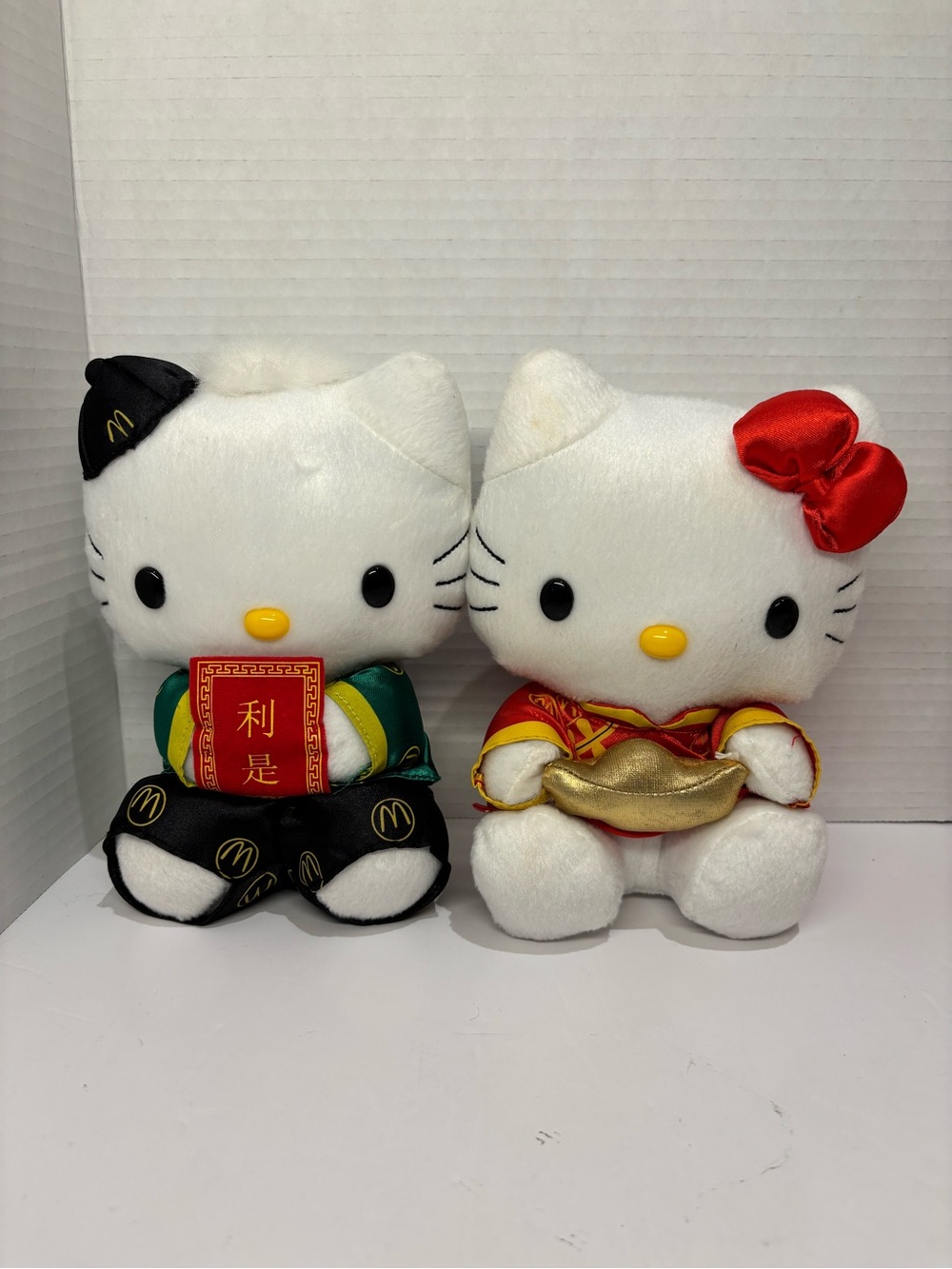 Sanrio Vintage 2002 Hello Kitty & Daniel Plush Pair Couple Gold Lips McDonalds